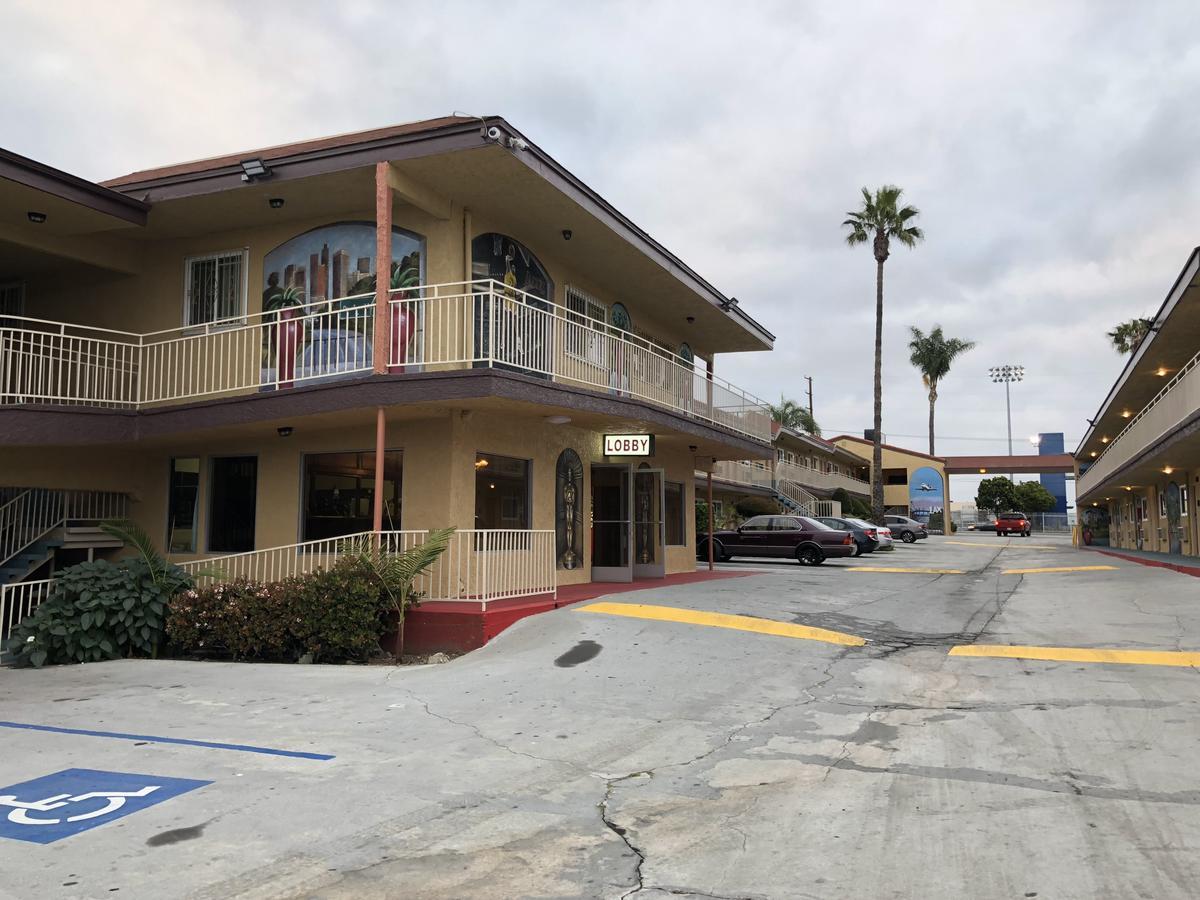 Los Angeles Inn & Suites - Lax West Athens Екстериор снимка