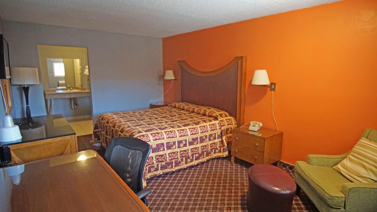 Los Angeles Inn & Suites - Lax West Athens Екстериор снимка