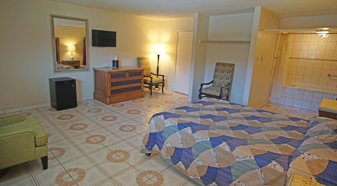 Los Angeles Inn & Suites - Lax West Athens Екстериор снимка